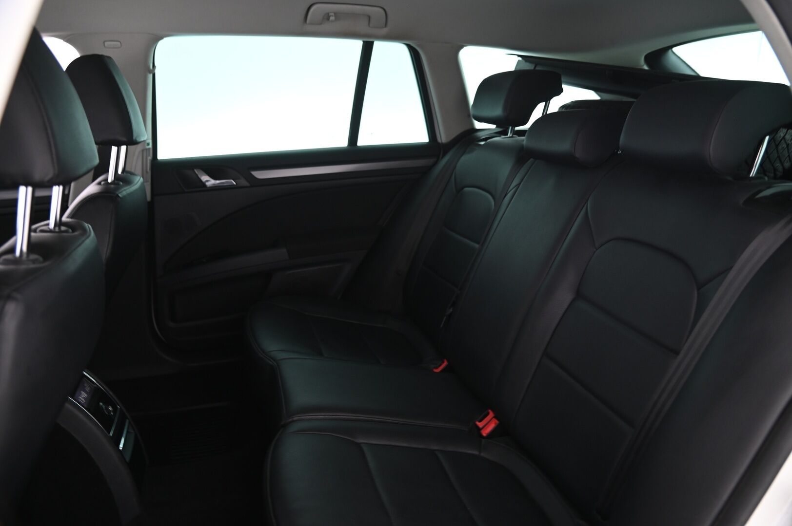 Skoda Superb 2012 Combi 2,0 TDI 140 Comfort Business DSG Autom.