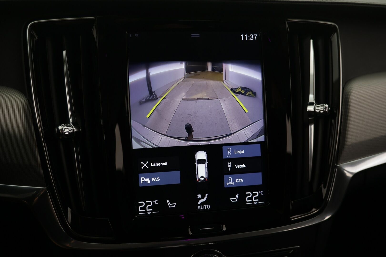 Volvo V90 2019 T8 AWD Inscription aut. - / HUD ! / Webasto ! / ACC ! / BLIS ! / P.Kamera ! / Muistipenkit !  / Koukku ! / Merkkihuollettu ! /