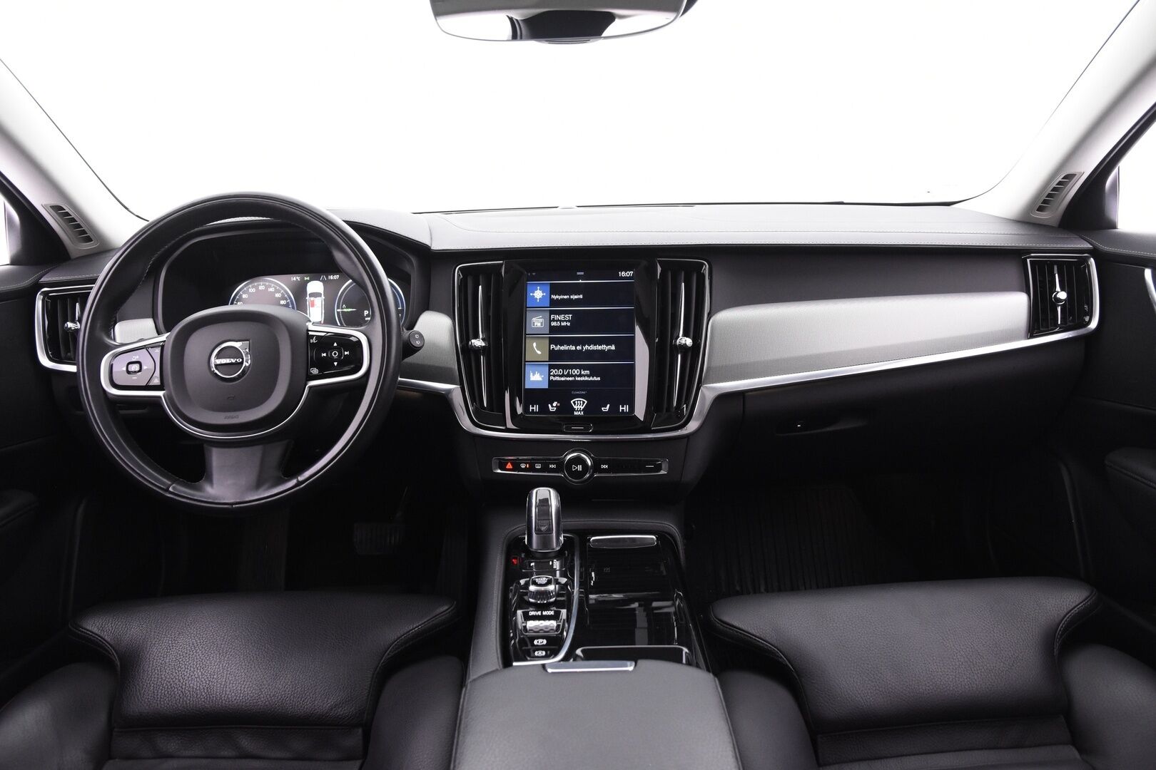 Volvo V90 2019 T8 AWD Inscription aut. - / HUD ! / Webasto ! / ACC ! / BLIS ! / P.Kamera ! / Muistipenkit !  / Koukku ! / Merkkihuollettu ! /