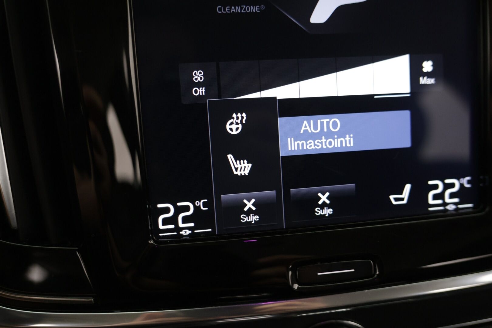 Volvo V90 2019 T8 AWD Inscription aut. - / HUD ! / Webasto ! / ACC ! / BLIS ! / P.Kamera ! / Muistipenkit !  / Koukku ! / Merkkihuollettu ! /