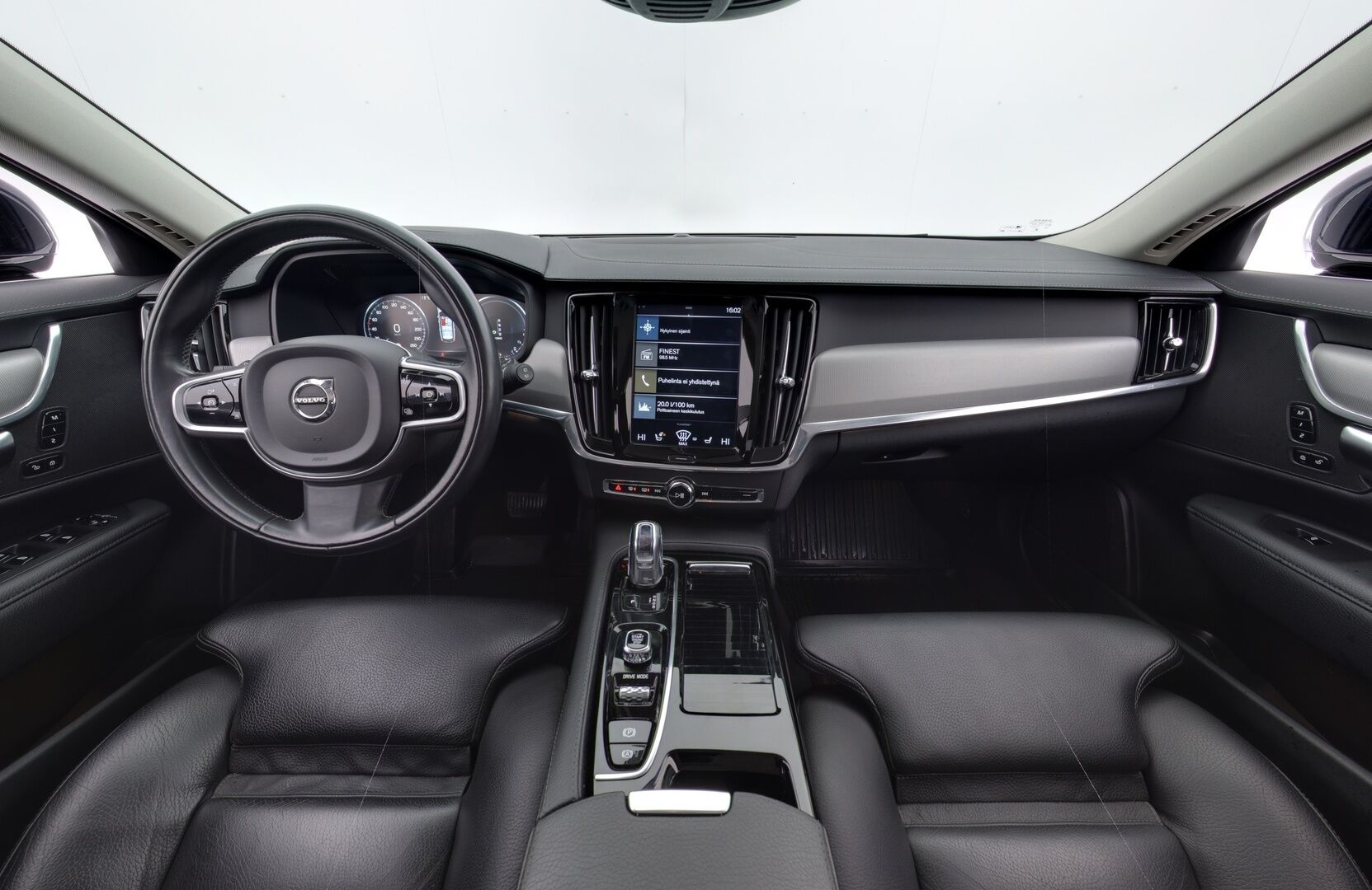Volvo V90 2019 T8 AWD Inscription aut. - / HUD ! / Webasto ! / ACC ! / BLIS ! / P.Kamera ! / Muistipenkit !  / Koukku ! / Merkkihuollettu ! /