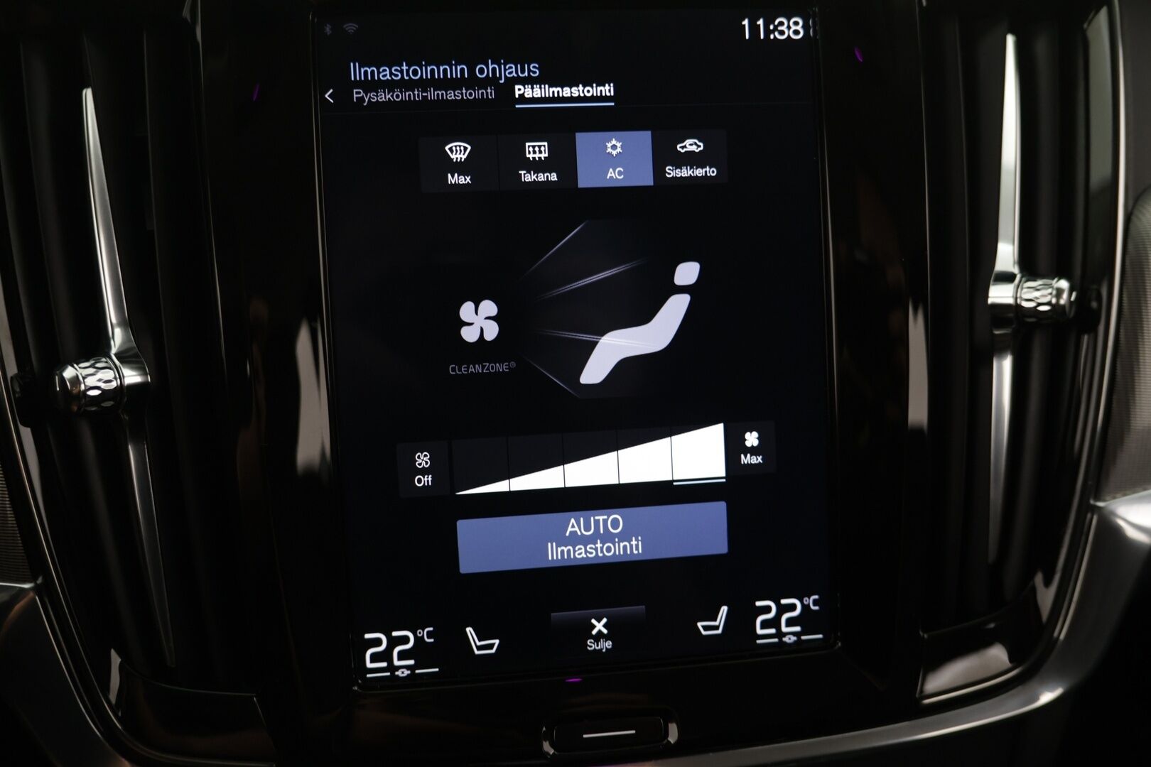 Volvo V90 2019 T8 AWD Inscription aut. - / HUD ! / Webasto ! / ACC ! / BLIS ! / P.Kamera ! / Muistipenkit !  / Koukku ! / Merkkihuollettu ! /