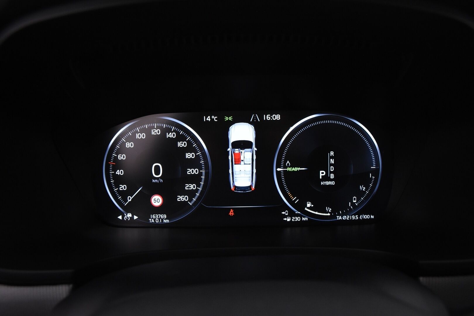 Volvo V90 2019 T8 AWD Inscription aut. - / HUD ! / Webasto ! / ACC ! / BLIS ! / P.Kamera ! / Muistipenkit !  / Koukku ! / Merkkihuollettu ! /