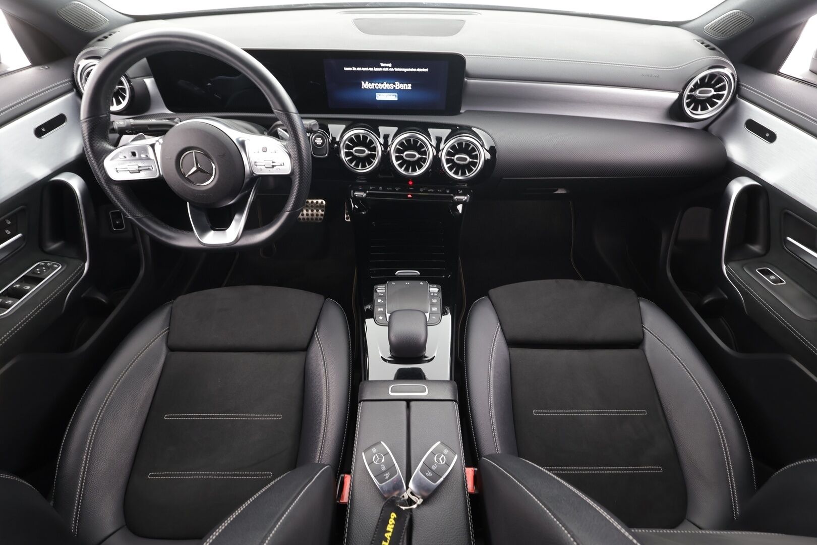 Mercedes-Benz CLA 2021 250 e A Business AMG EQ Power * Vakkari / P.kamera / Widescreen / Sporttipenkit / IHC / Kaistavahti / Navi * - Akku kuntotarkastettu SoH 94,6%