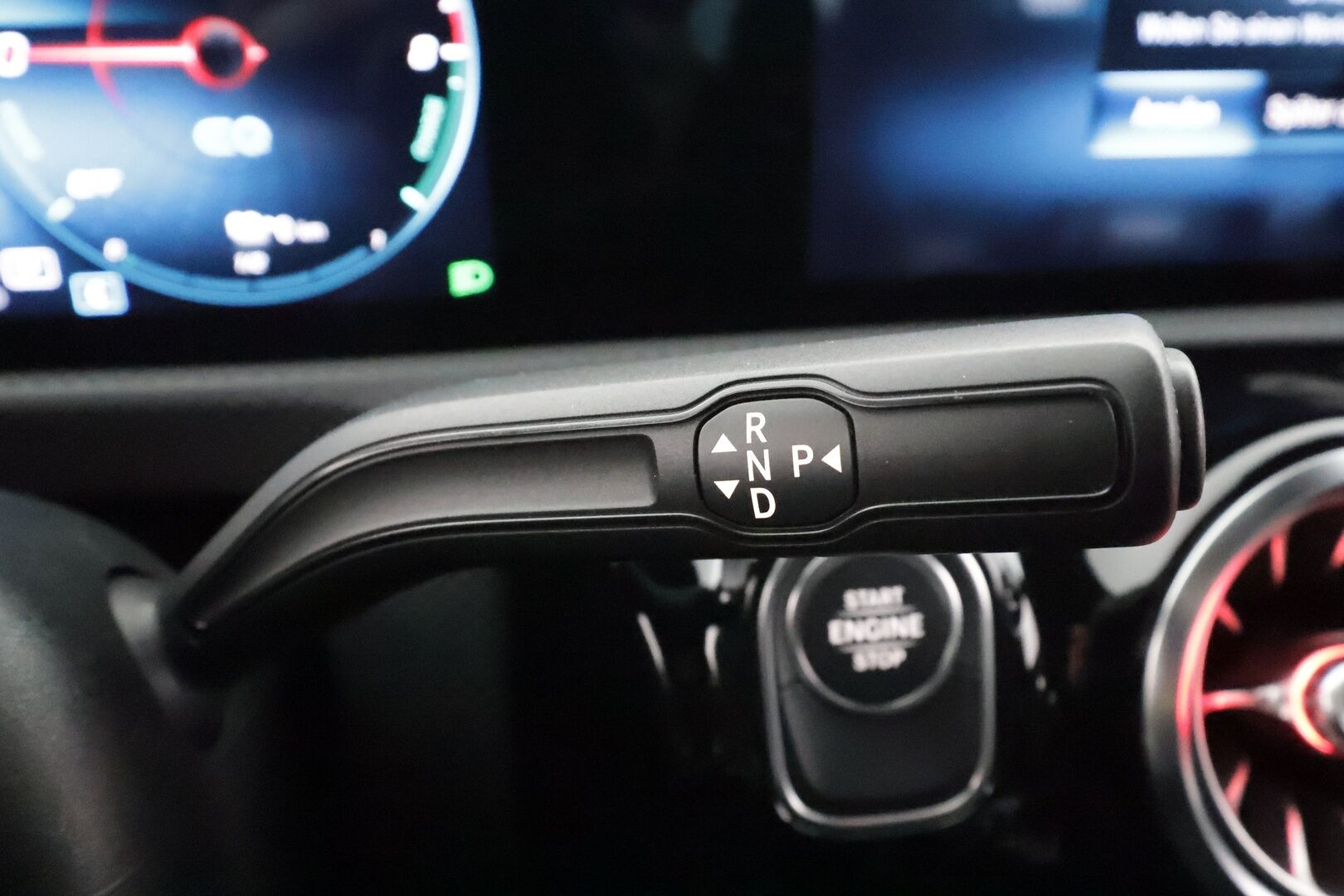 Mercedes-Benz CLA 2021 250 e A Business AMG EQ Power * P.kamera / Widescreen / Sporttipenkit / IHC / Kaistavahti / Navi / BLIS * - Akku kuntotarkastettu SoH 94,6% - HULLUT AVAJAISHULINAT KORKOTARJOUS 3,29 %