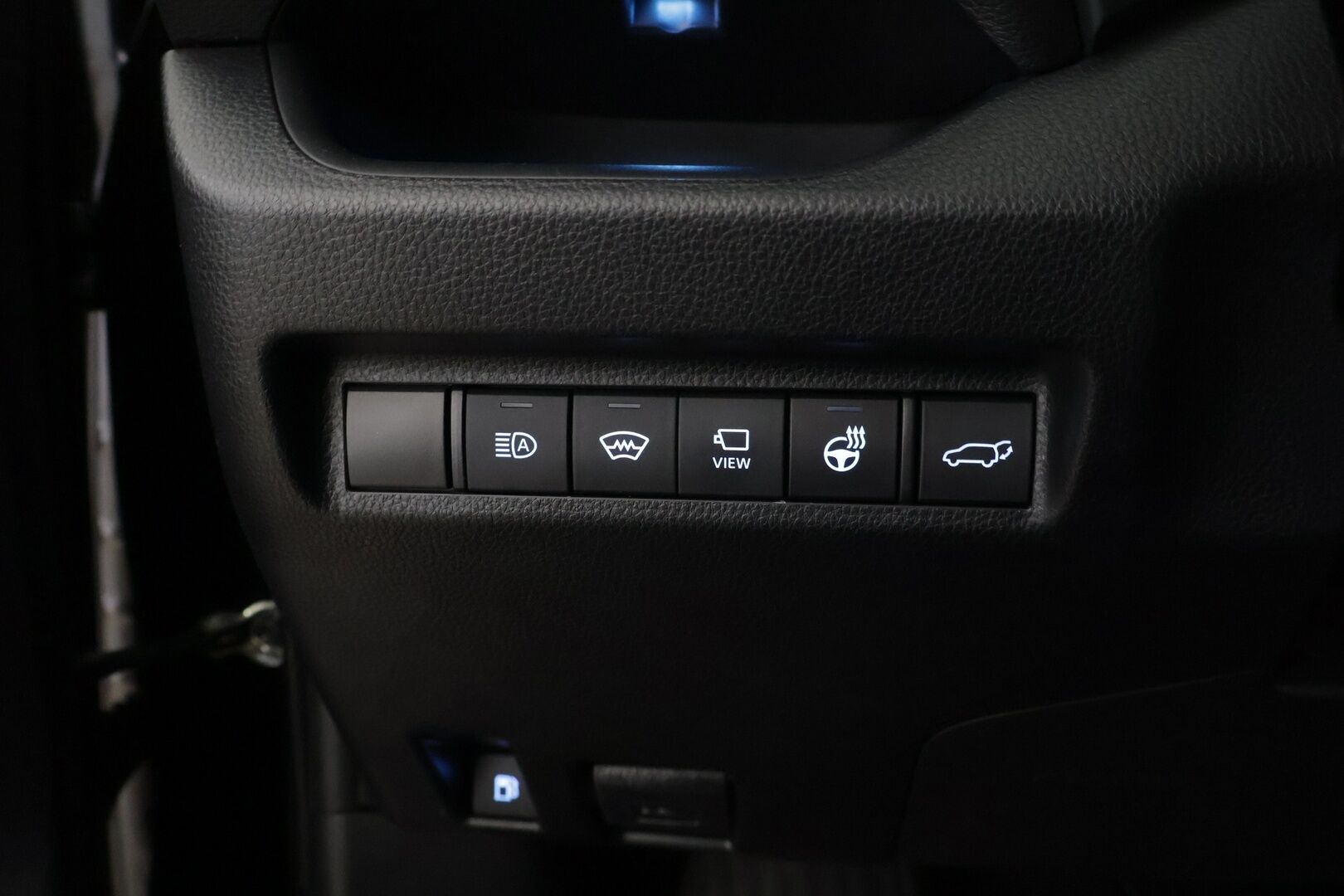 Toyota RAV4 2021 2,5 Hybrid AWD-i Premium - 3,99 % KORKOTARJOUS TÄHÄN AUTOON - * Suomi-auto / WEBASTO / 360°/ JBL / LED / Carplay / ACC / Navi / Digi taustapeili *