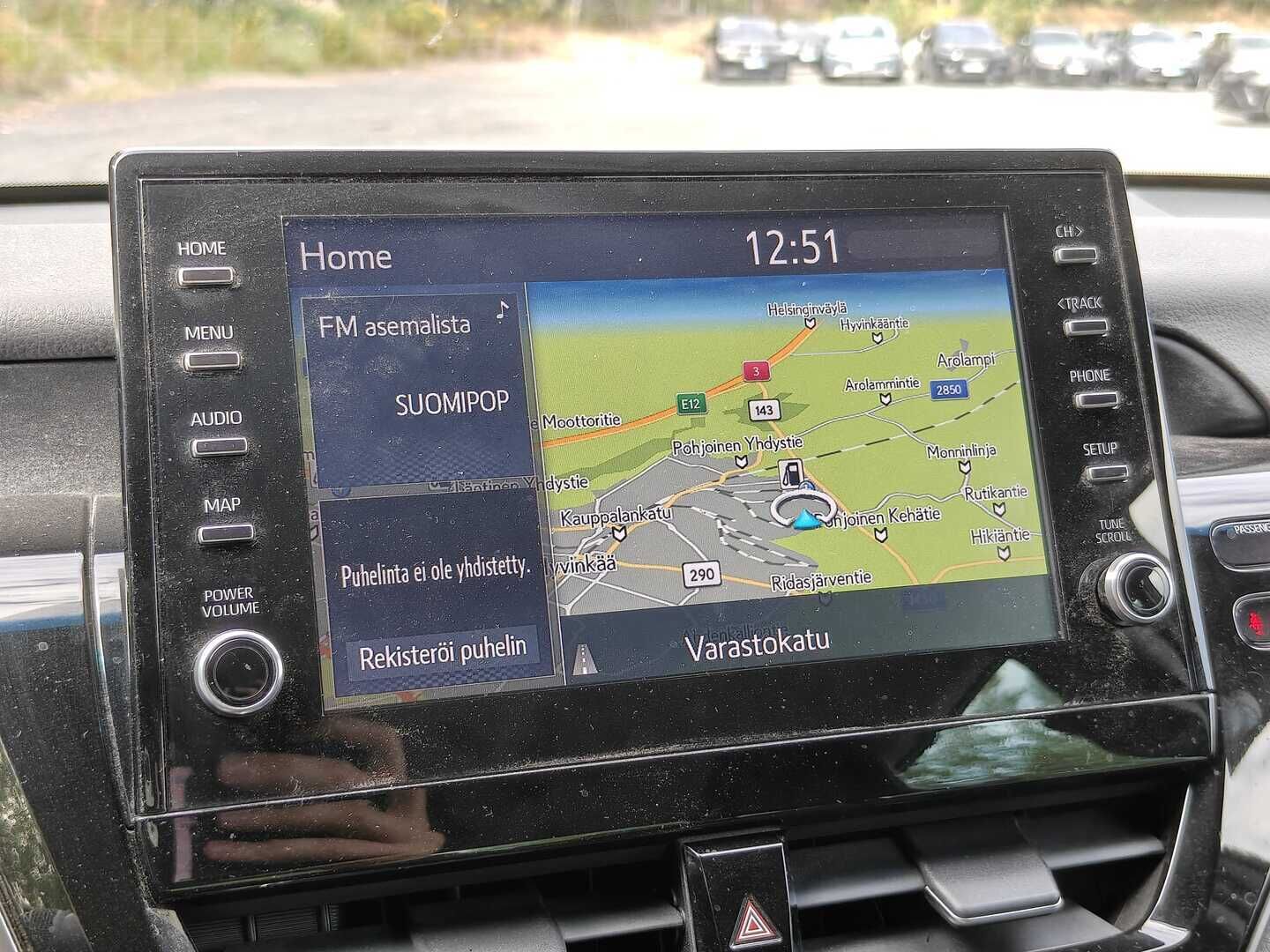 Toyota Camry 2021 2,5 Hybrid Style - | ACC | Nahkaverhoilu | Sähköpenkit | Navi | P.kamera | BSM | Keyless | Lämm. ratti | LED | Apple & Android | 1-om suomiauto | 2x renkaat aluin | 