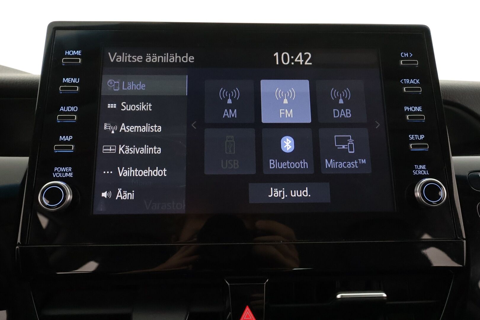 Toyota Camry 2021 2,5 Hybrid Style - | ACC | Nahkaverhoilu | Sähköpenkit | Navi | P.kamera | BSM | Keyless | Lämm. ratti | LED | Apple & Android | 1-om suomiauto | 2x renkaat aluin | 