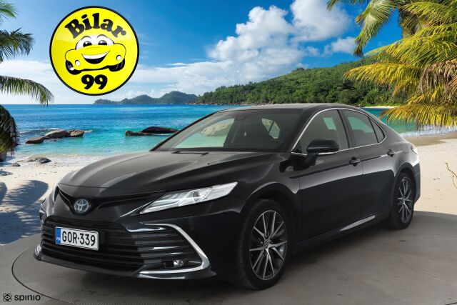Toyota Camry 2021