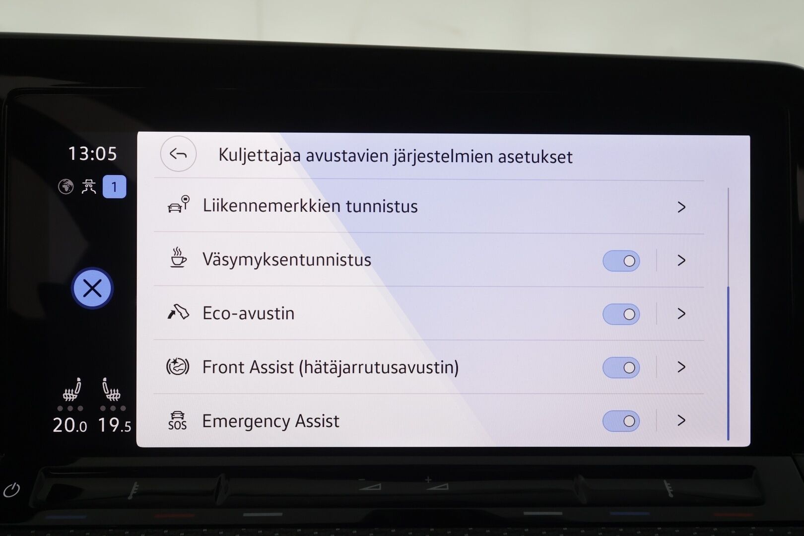 Volkswagen Golf 2021 R 2,0 TSI 235 kW 4MOTION DSG-automaatti - | ACC | Titaaniputkisto | IQ-Light Matrix-LED | P.Kamera | Sporttipenkit | Keyless | Apple&Android | Suomi-auto | Kahdet Renkaat |