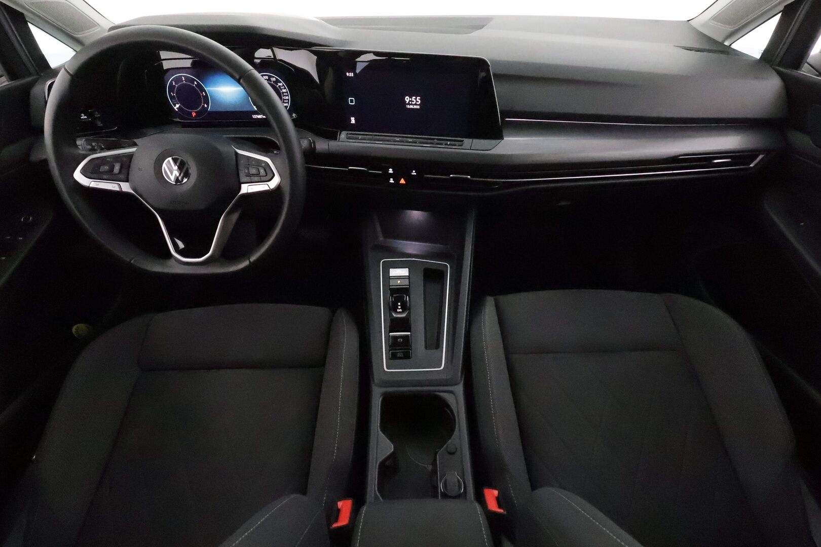 Volkswagen Golf 2021 Variant Style 2,0 TDI DSG **Adapt.vakkari / Muistipenkki / HUD / Webasto / Koukku / LED / Navi** - 1.Om Suomi-auto / Kahdet renkaat aluvanteilla / P.kamera / Hierova kuljettajan istuin