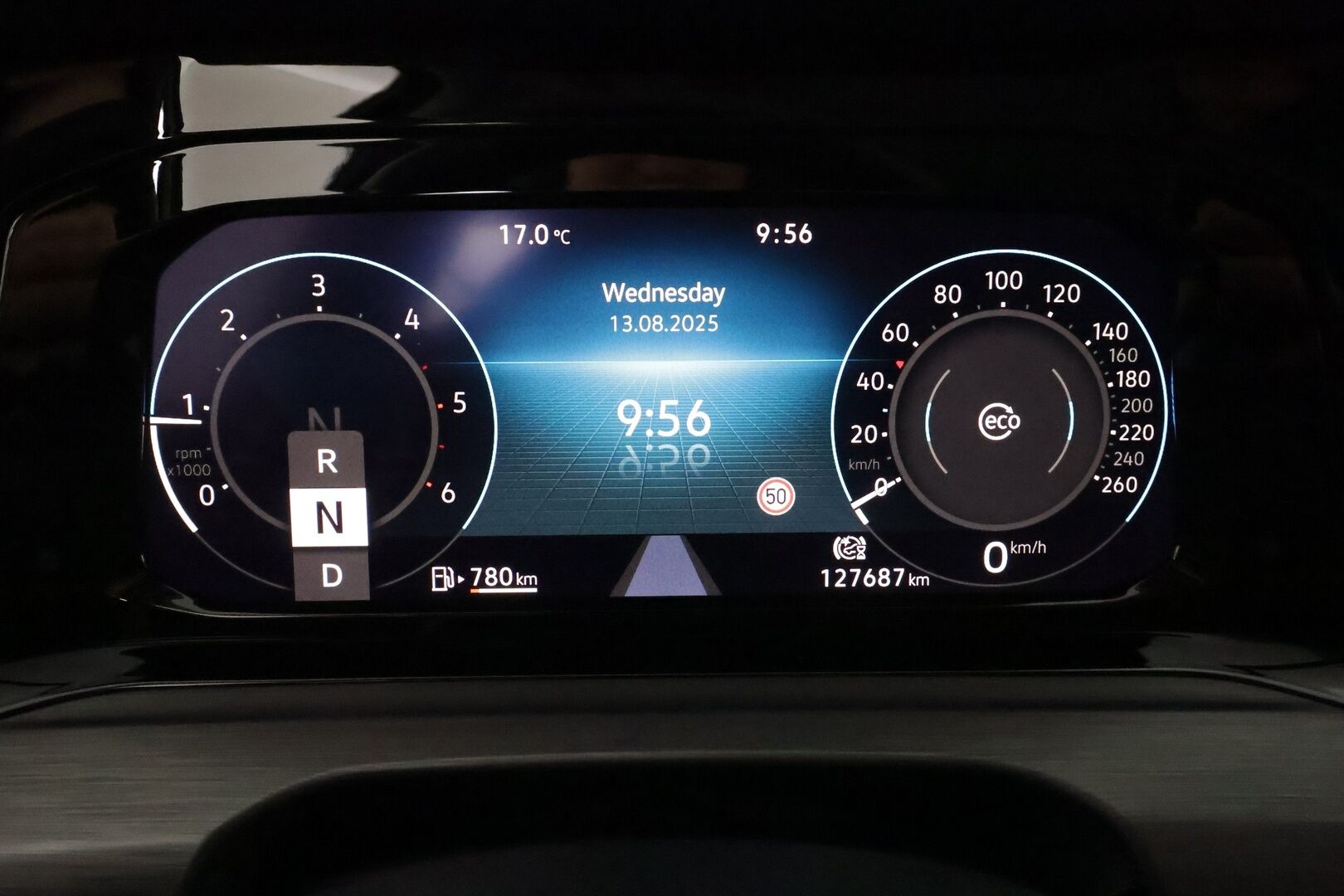 Volkswagen Golf 2021 Variant Style 2,0 TDI DSG **Adapt.vakkari / Muistipenkki / HUD / Webasto / Koukku / LED / Navi** - 1.Om Suomi-auto / Kahdet renkaat aluvanteilla / P.kamera / Hierova kuljettajan istuin