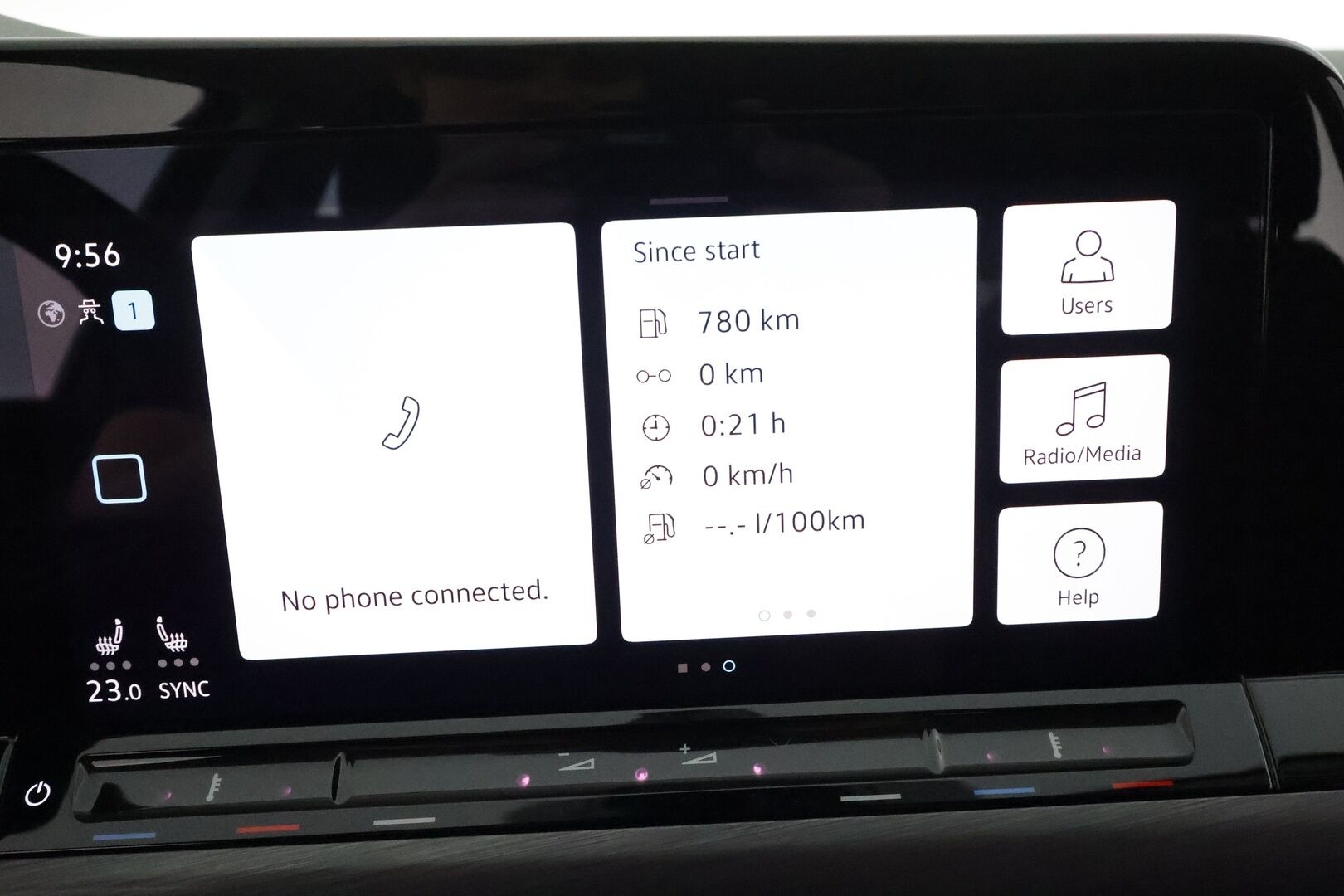 Volkswagen Golf 2021 Variant Style 2,0 TDI DSG **Adapt.vakkari / Muistipenkki / HUD / Webasto / Koukku / LED / Navi** - 1.Om Suomi-auto / Kahdet renkaat aluvanteilla / P.kamera / Hierova kuljettajan istuin