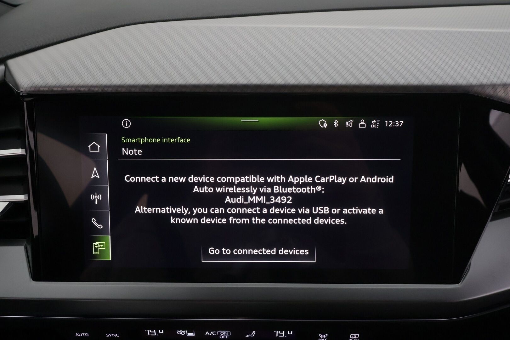 Audi Q4 e-tron 2021 40 e-tron * ACC / HUD / ILP / P.kamera / Matrix LED / Koukku / Sporttipenkit / Navi / Digimittaristo / Sähköluukku * - 1.Om Suomi-auto / Kahdet renkaat aluvanteilla / Merkkihuollettu