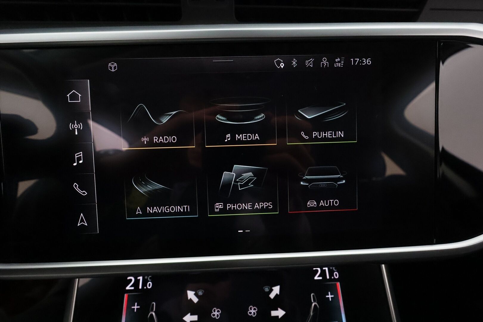 Audi A6 2021 Avant Business Sport 40 TDI MHEV quattro - 3,99 % KORKOTARJOUS TÄHÄN AUTOON - * 1.Om Suomi-auto / Webasto / Koukku / Matrix-LED / P. Kamera / Sporttipenkit**