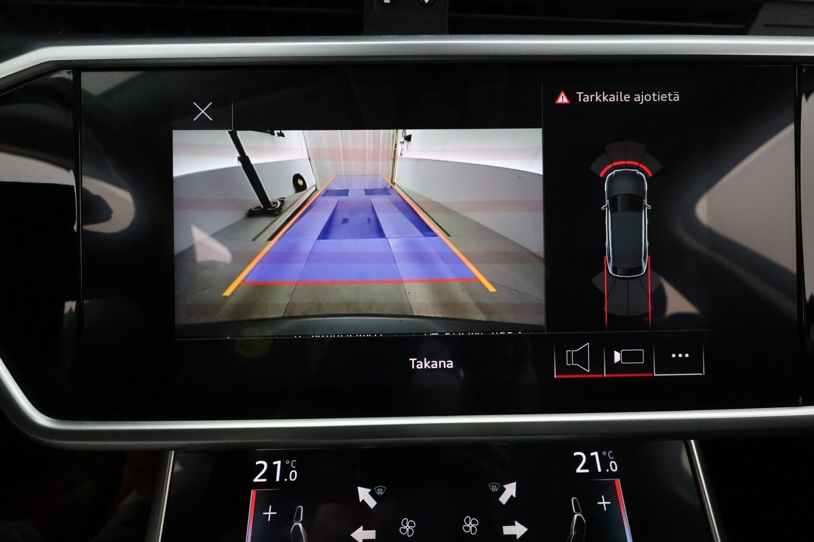 Audi A6 2021 Avant Business Sport 40 TDI MHEV quattro - 3,99 % KORKOTARJOUS TÄHÄN AUTOON - * 1.Om Suomi-auto / Webasto / Koukku / Matrix-LED / P. Kamera / Sporttipenkit**
