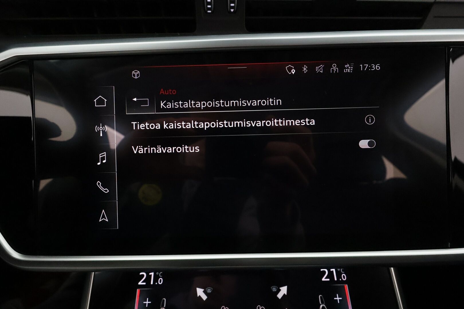 Audi A6 2021 Avant Business Sport 40 TDI MHEV quattro - 3,99 % KORKOTARJOUS TÄHÄN AUTOON - * 1.Om Suomi-auto / Webasto / Koukku / Matrix-LED / P. Kamera / Sporttipenkit**