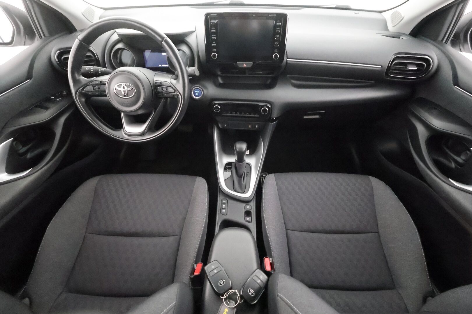 Toyota Yaris 2021 1,5 Hybrid Style - | ACC | LED | P.Kamera | Sisätilanlämmitin | Navi | Katveavustin | Kaistavahti | Keyless | Kahdet renkaat | Merkkihuollot | Suomi-auto |