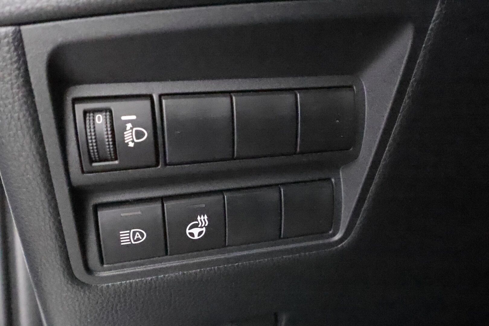 Toyota Yaris 2021 1,5 Hybrid Style - | ACC | LED | P.Kamera | Sisätilanlämmitin | Navi | Katveavustin | Kaistavahti | Keyless | Kahdet renkaat | Merkkihuollot | Suomi-auto |