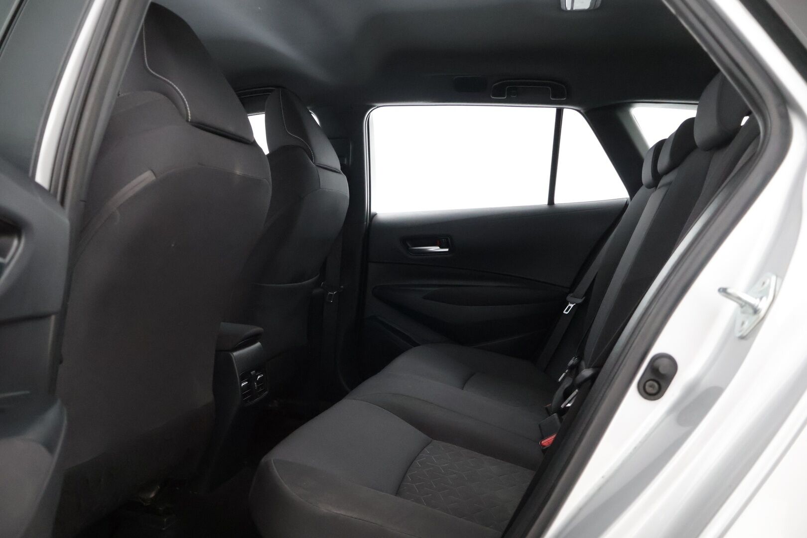 Toyota Corolla 2021 Touring Sports 1,8 Hybrid Active Edition - * Tulossa Myyntiin *