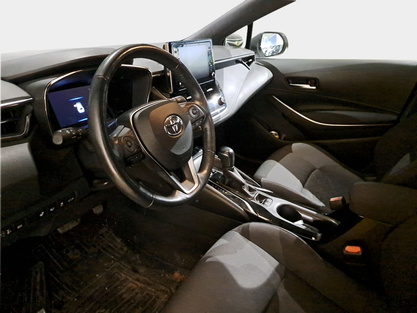 Toyota Corolla 2021 Touring Sports 1,8 Hybrid Active Edition *Lohko / Läm. Tuulilasi /  ACC / P. Kamera / Navi / Kaukovaloautomatiikka* - Merkkiliikkeen huoltokirja / Kahdet hyvät renkaat! 