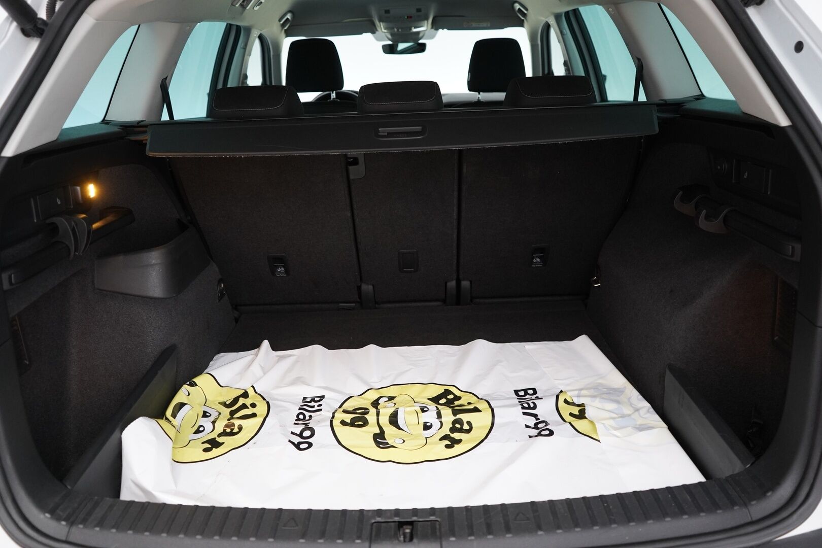 Skoda Kodiaq 2018 2.0 TDI 150 Ambition DSG * Webasto / Muistipenkit / Canton / Keyless * - 2x Vanteet / Jakohihna vaihdettu 187tkm