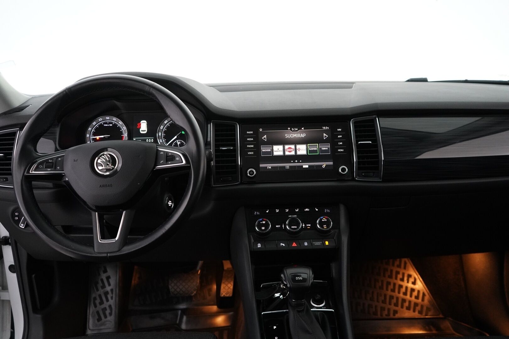 Skoda Kodiaq 2018 2.0 TDI 150 Ambition DSG * Webasto / Muistipenkit / Canton / Keyless * - 2x Vanteet / Jakohihna vaihdettu 187tkm