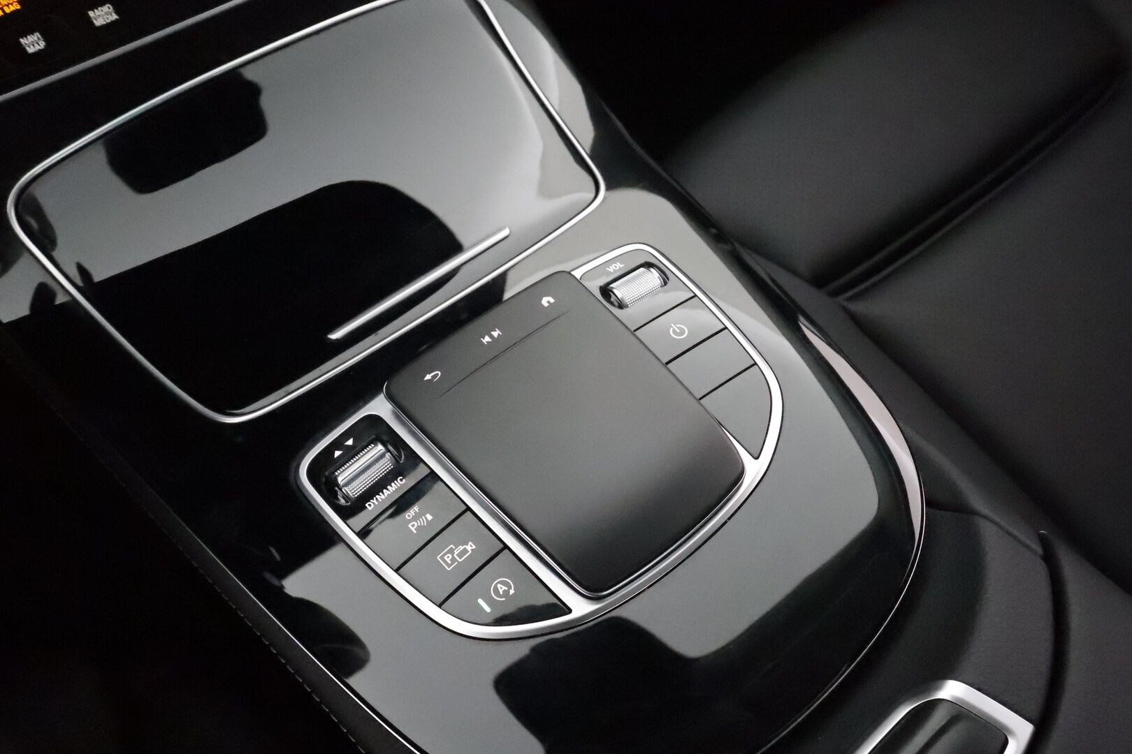 Mercedes-Benz E 2021 200 d A Pro ** 1.om Suomi-auto / Nahkasisusta / P-Kamera / Navi / TULOSSA ** - 3,99 % KORKOTARJOUS TÄHÄN AUTOON - 