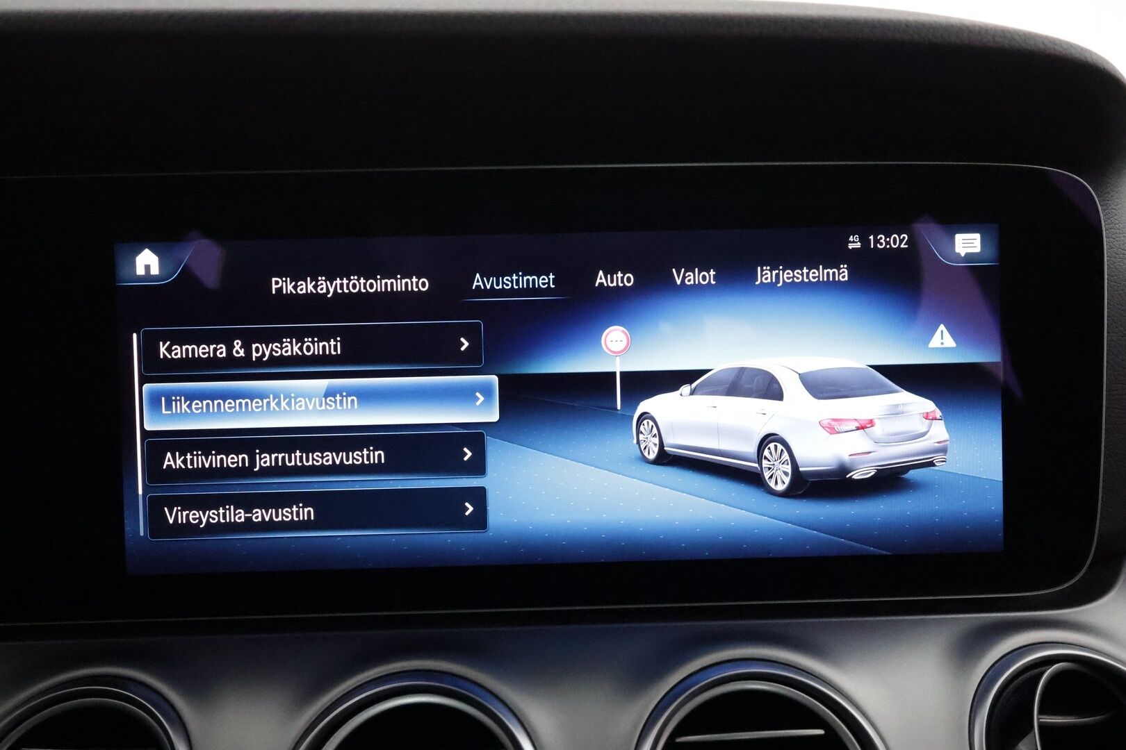 Mercedes-Benz E 2021 200 d A Pro ** 1.om Suomi-auto / Nahkasisusta / P-Kamera / Navi / TULOSSA ** - 3,99 % KORKOTARJOUS TÄHÄN AUTOON - 