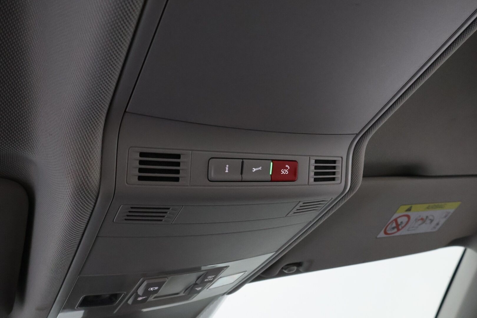 Volkswagen Tiguan Allspace 2021 2,0 TDI SCR 110 kW (150 hv) DSG-automaatti R-Line - Adapt.Vakkari | 7-Paikkainen | Digimittari | Hieronta | Vetokoukku | Matrix LED