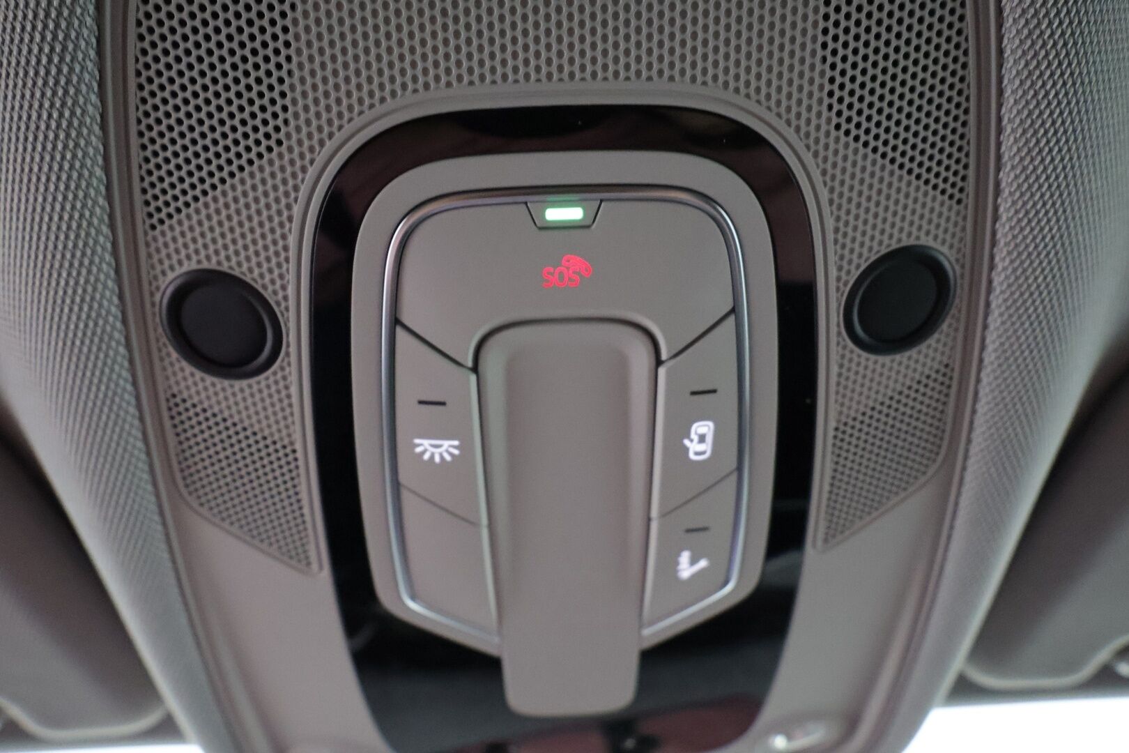 Audi A6 2021 50 TFSI e Business Sport - 3,99 % KORKOTARJOUS TÄHÄN AUTOON - 1.Om Suomi-auto / Adapt.Vakkari / Sport-penkit / P.kamera / Navi / Koukku
