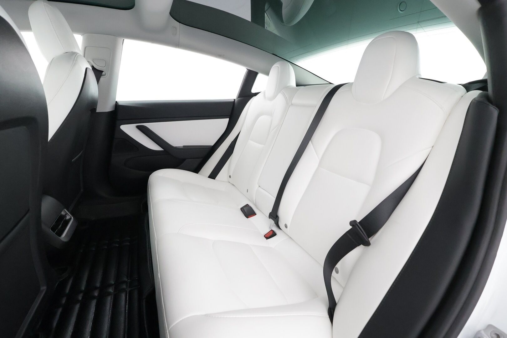 Tesla Model 3 2020 Performance AWD * EAP / Lasikatto / LED / ACC / P.kamera / Muistipenkki / Premium Audio * - Akku kuntotarkastettu / 2x Latauskaapelit