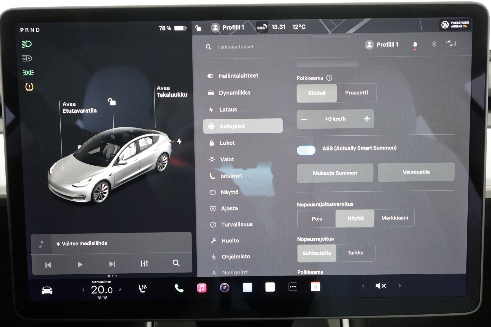 Tesla Model 3 2020 Performance AWD * EAP / Lasikatto / LED / ACC / P.kamera / Muistipenkki / Premium Audio * - Akku kuntotarkastettu / 2x Latauskaapelit