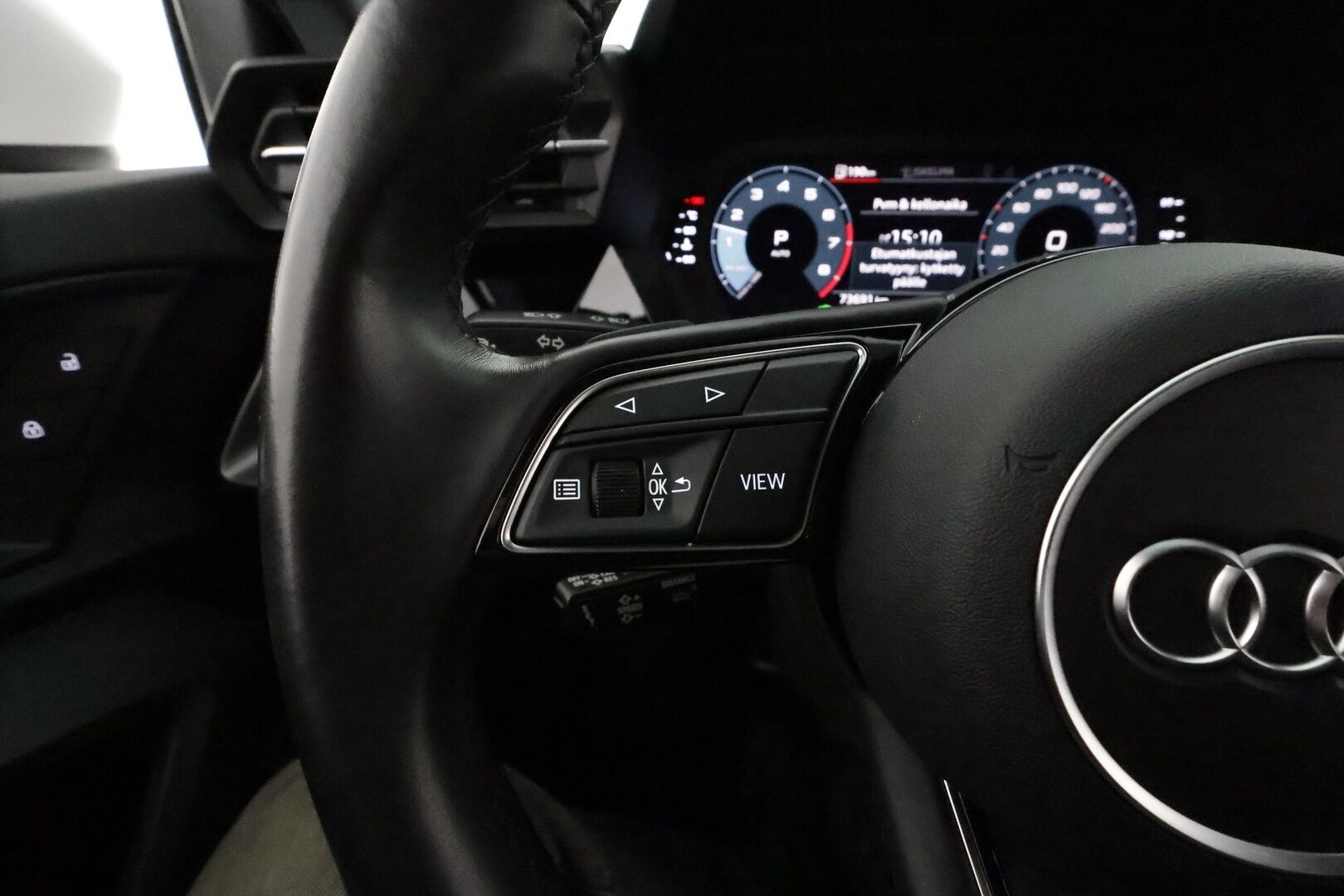 Audi A3 2021 Sedan Business 30 TFSI 81kW MHEV S tronic **Webasto / ACC / LED / P.Tutka / Navi / Kaistavahti** - 1-om Suomi-auto / Kahdet Renkaat