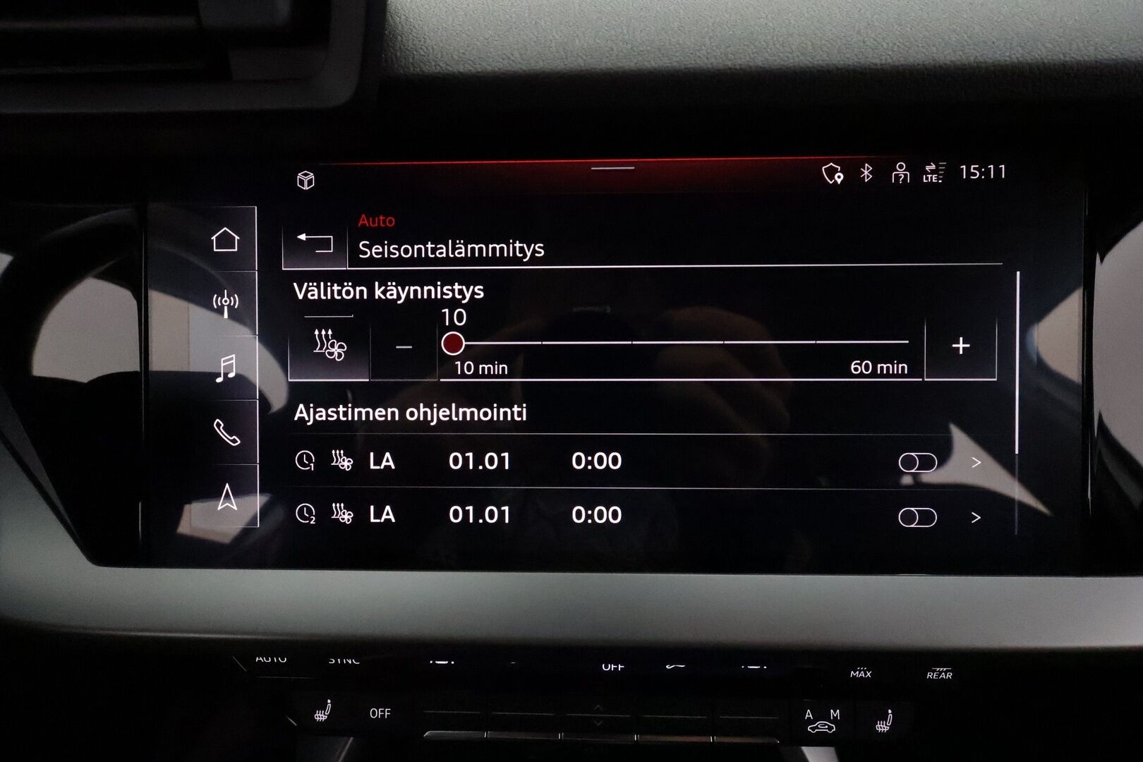 Audi A3 2021 Sedan Business 30 TFSI 81kW MHEV S tronic **Webasto / ACC / LED / P.Tutka / Navi / Kaistavahti** - 1-om Suomi-auto / Kahdet Renkaat