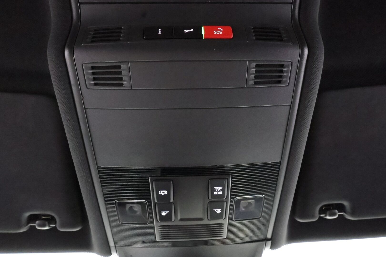 Seat Tarraco 2021 1,4 PHEV 245 e-Hybrid FR Launch Edition DSG * ACC / 360-kamera / Muistipenkki / LED / Nahat / Apple&Android* - 1.Om Suomi-auto / Merkkihuollettu / Kahdet Renkaat