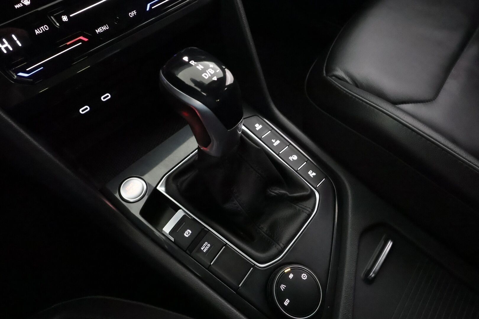 Seat Tarraco 2021 1,4 PHEV 245 e-Hybrid FR Launch Edition DSG * ACC / 360-kamera / Muistipenkki / LED / Nahat / Apple&Android* - 1.Om Suomi-auto / Merkkihuollettu / Kahdet Renkaat - HULLUT AVAJAISHULINAT KORKOTARJOUS 3,29 %