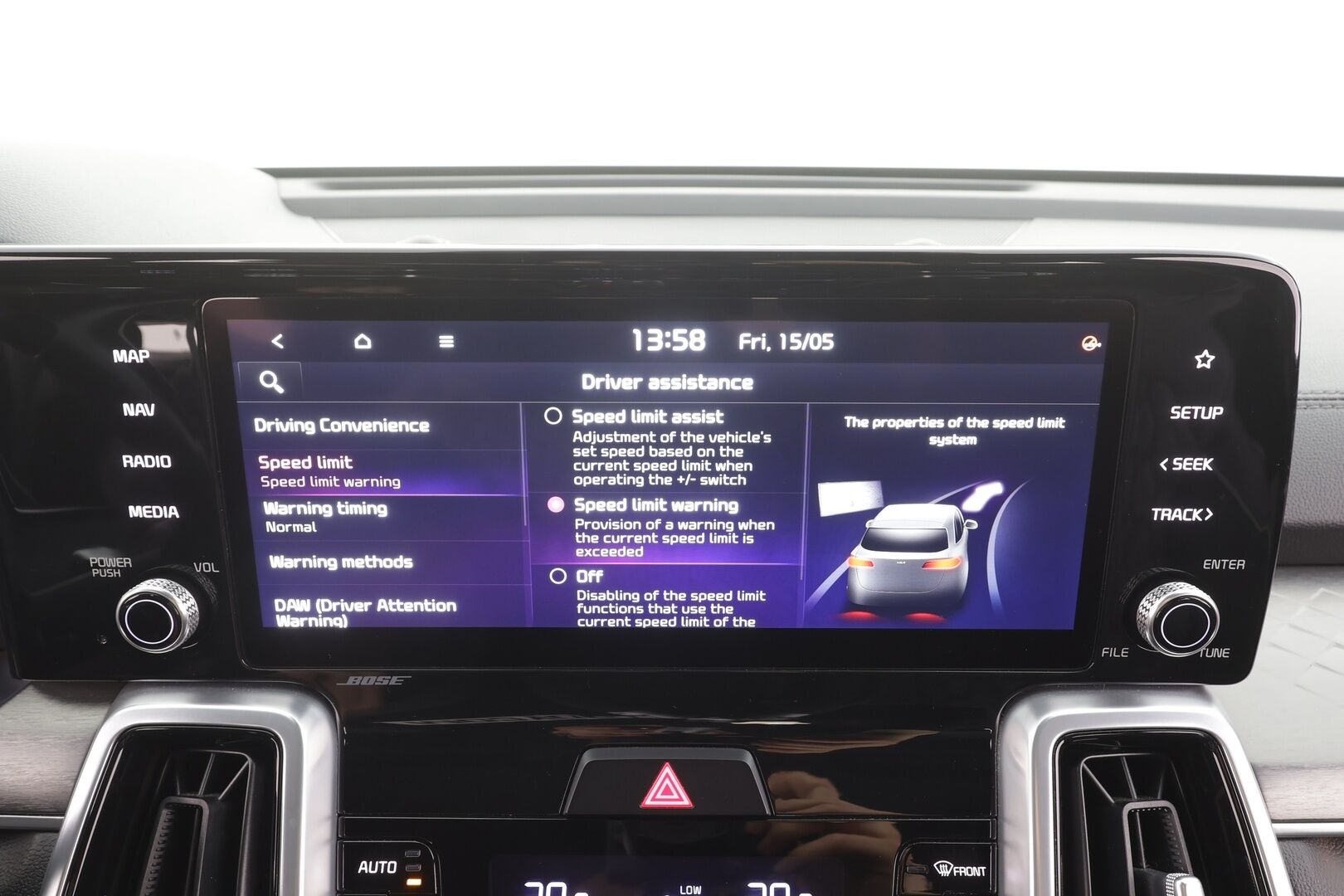 Kia Sorento 2021 1,6 T-GDI Plug-in Hybrid AWD Business Luxury AT 5P - | ACC | HUD | Bose | Ilmastoidut nahat | LED | Navi | Muistipenkki | 360° | Ratinlämmitin | Keyless | Sähköluukku | Apple&Android | Kahdet renkaat aluvanteilla | Merkkihuollettu | 