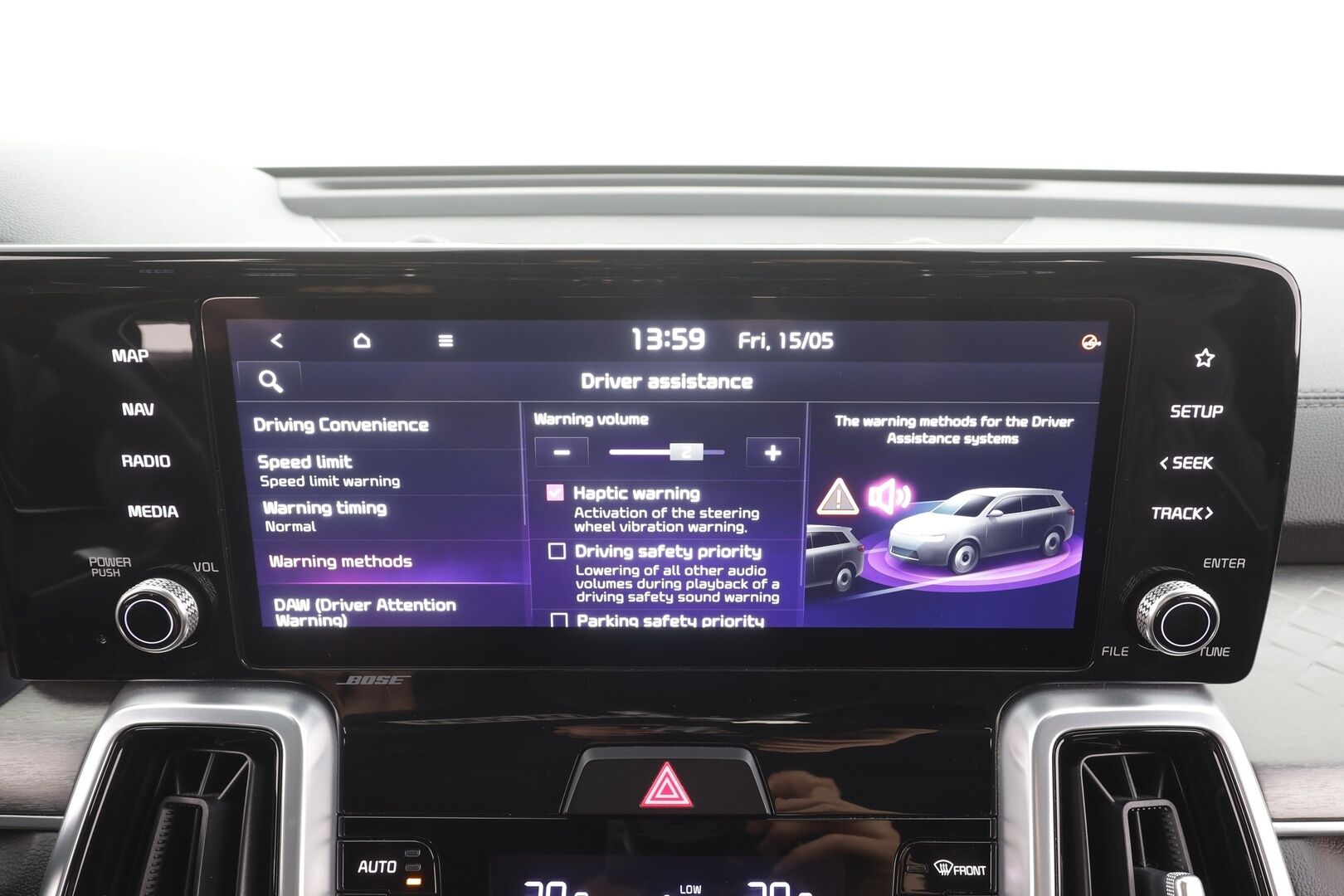 Kia Sorento 2021 1,6 T-GDI Plug-in Hybrid AWD Business Luxury AT 5P - | ACC | HUD | Bose | Ilmastoidut nahat | LED | Navi | Muistipenkki | 360° | Ratinlämmitin | Keyless | Sähköluukku | Apple&Android | Kahdet renkaat aluvanteilla | Merkkihuollettu | 