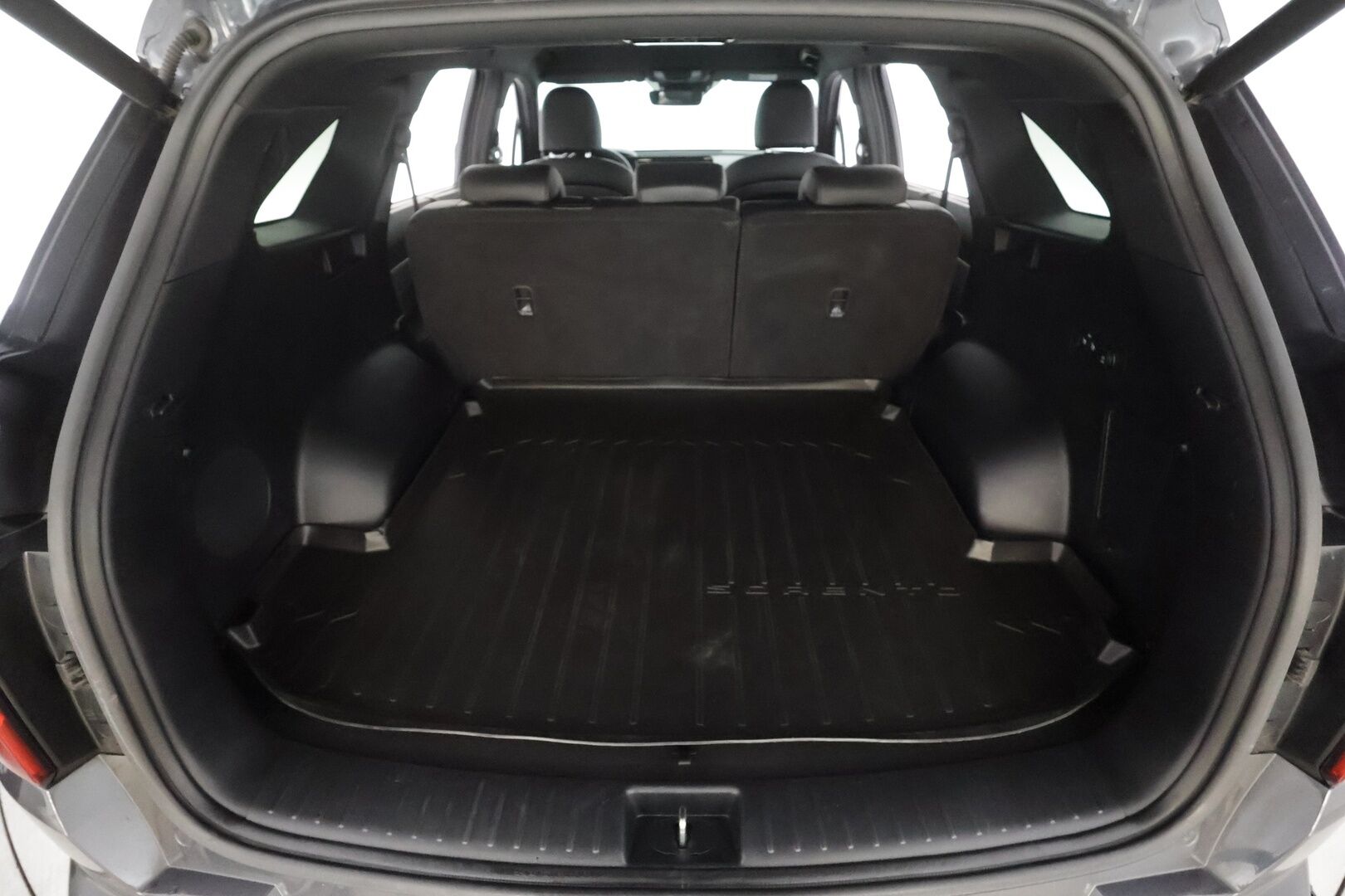 Kia Sorento 2021 1,6 T-GDI Plug-in Hybrid AWD Business Luxury AT 5P - | ACC | HUD | Bose | Ilmastoidut nahat | LED | Navi | Muistipenkki | 360° | Ratinlämmitin | Keyless | Sähköluukku | Apple&Android | Kahdet renkaat aluvanteilla | Merkkihuollettu | 