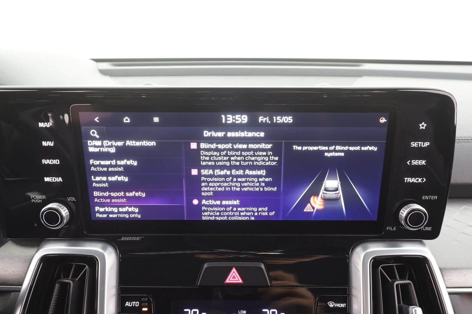 Kia Sorento 2021 1,6 T-GDI Plug-in Hybrid AWD Business Luxury AT 5P - | ACC | HUD | Bose | Ilmastoidut nahat | LED | Navi | Muistipenkki | 360° | Ratinlämmitin | Keyless | Sähköluukku | Apple&Android | Kahdet renkaat aluvanteilla | Merkkihuollettu | 