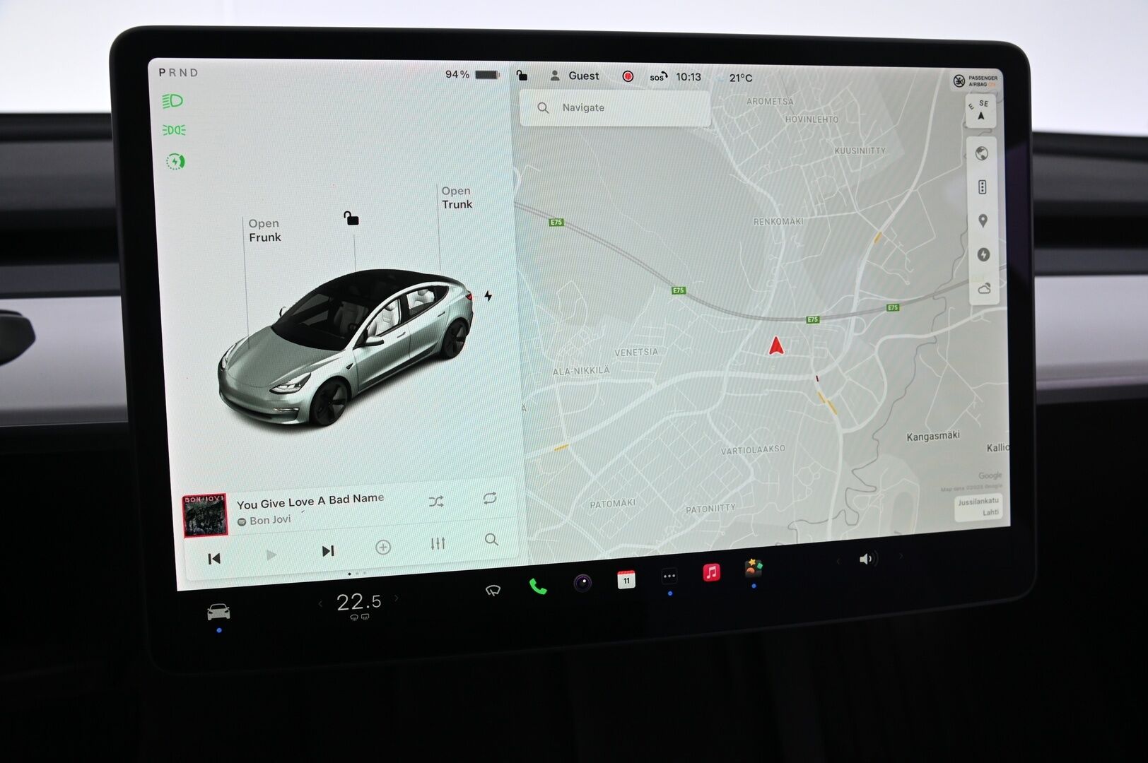 Tesla Model 3 2021 Long Range Dual Motor Awd *Premium audio/  Autopilotti/  2x renkaat + Vanteet/  1.Om/  Winter Package* - 3,99 % KORKOTARJOUS TÄHÄN AUTOON - *Ilmainen kotiintoimitus!* - 