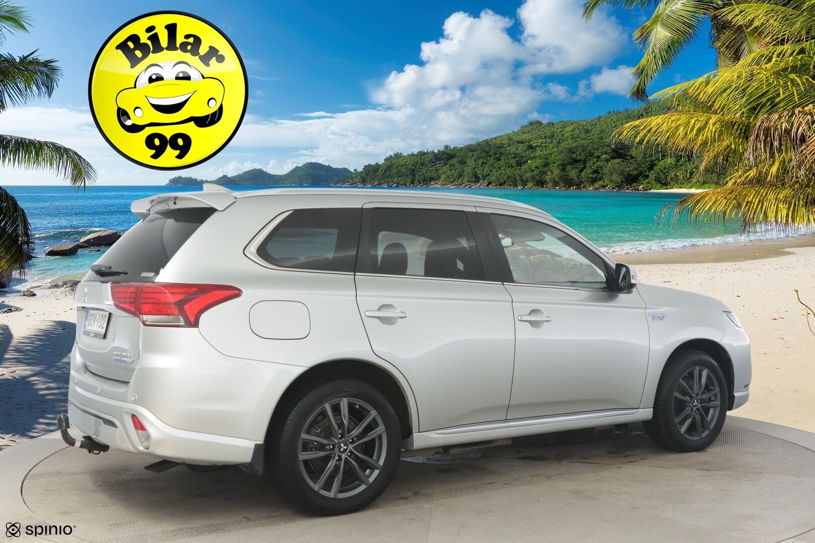 Mitsubishi Outlander PHEV 2019 Instyle Business 4WD 5P * ACC / Vetokoukku / 360 Kamera / BLIS / Rockford / KeyLess / Ratinlämmitin* - *2x Renkaat*