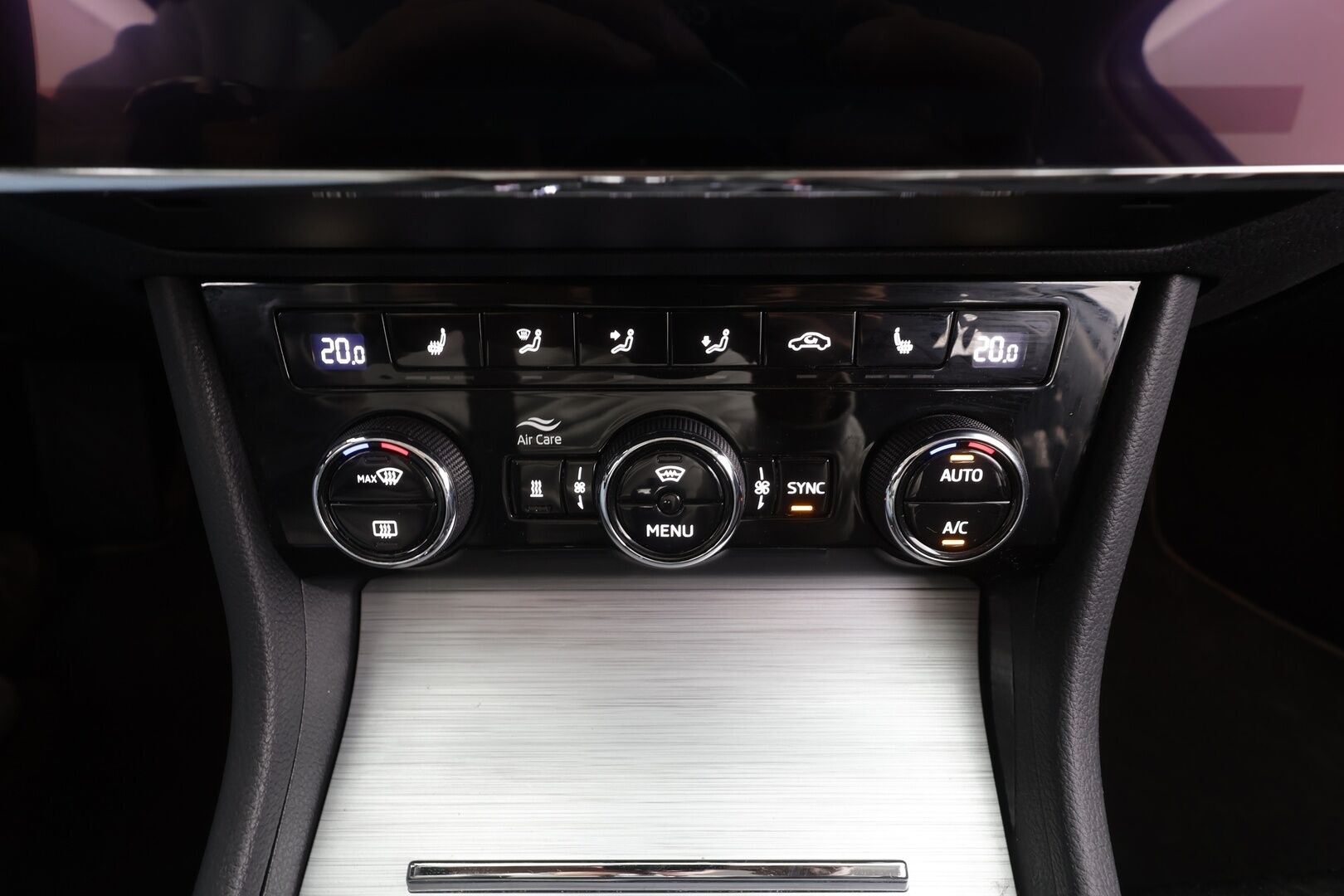 Skoda Superb 2022 Combi 1.5 TSI ACT Ambition DSG - | ACC | Webasto | Koukku | P.Kamera | LED | Keyless | Apple&Android | 1.Om Suomi-auto | Kahdet Renkaat |
