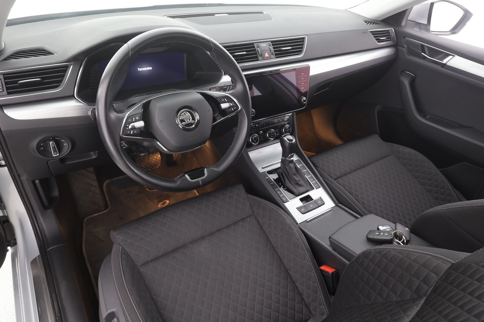 Skoda Superb 2022 Combi 1.5 TSI ACT Ambition DSG - | ACC | Webasto | Koukku | P.Kamera | LED | Keyless | Apple&Android | 1.Om Suomi-auto | Kahdet Renkaat |