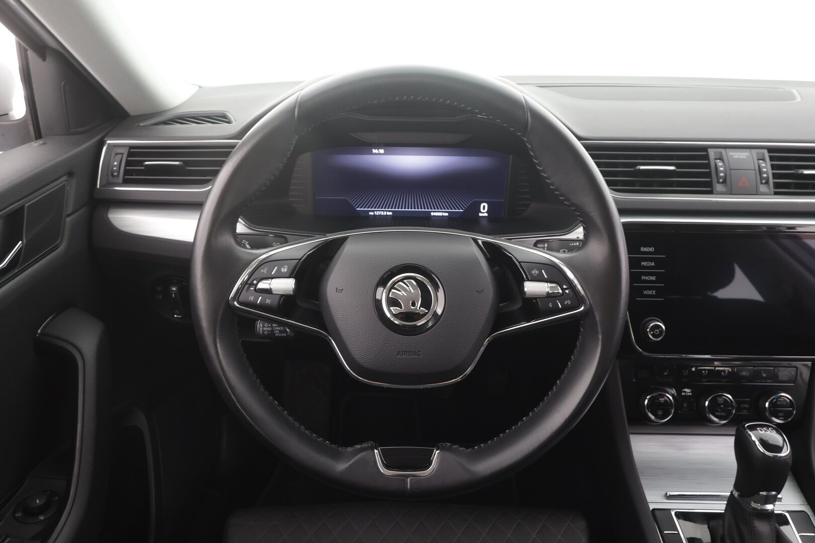 Skoda Superb 2022 Combi 1.5 TSI ACT Ambition DSG - | ACC | Webasto | Koukku | P.Kamera | LED | Keyless | Apple&Android | 1.Om Suomi-auto | Kahdet Renkaat |