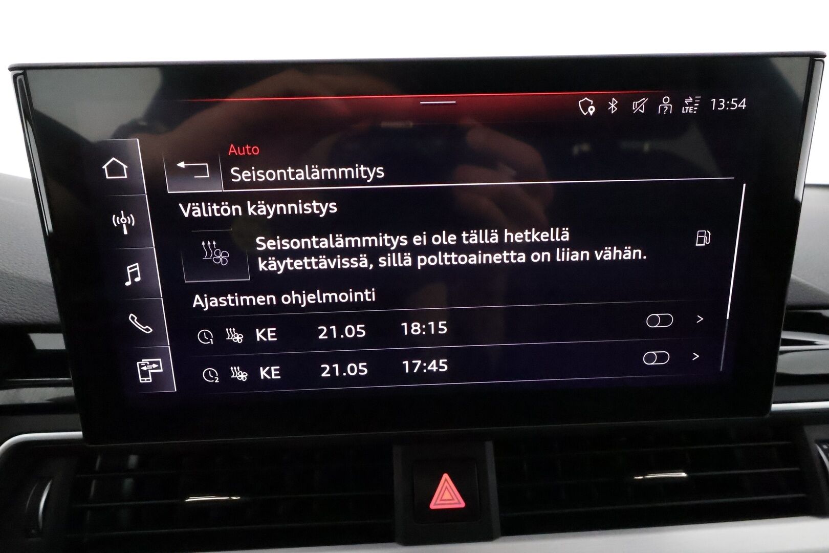 Audi A4 2022 Avant Business 40 TDI 150 kW MHEV Quattro S-Tronic **Adapt. vakkari / Matrix LED / Webasto / Koukku / Sporttipenkit** - 1-om. Suomi-auto / P.kamera / Apple&Android 