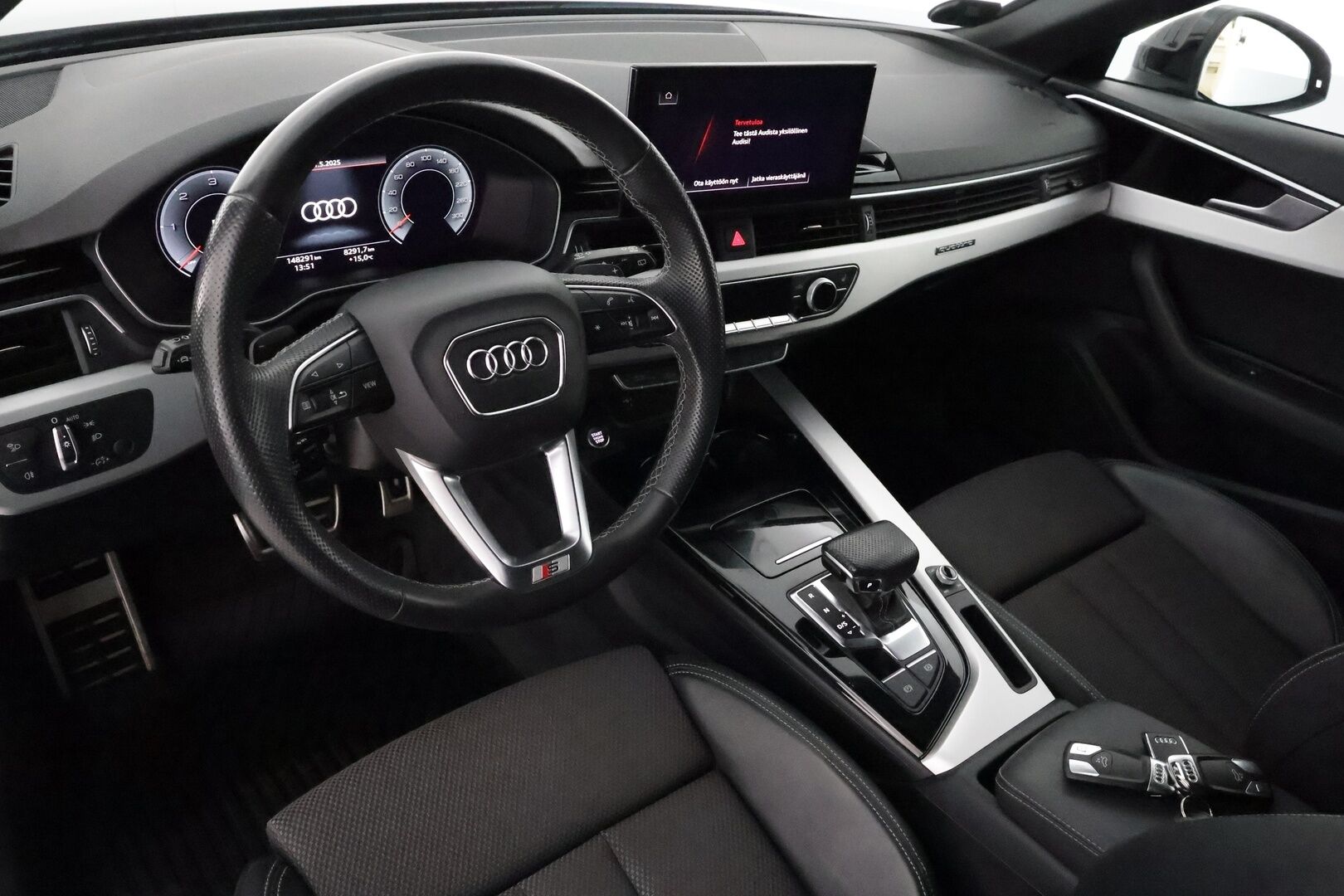 Audi A4 2022 Avant Business 40 TDI 150 kW MHEV Quattro S-Tronic **Adapt. vakkari / Matrix LED / Webasto / Koukku / Sporttipenkit** - 1-om. Suomi-auto / P.kamera / Apple&Android 