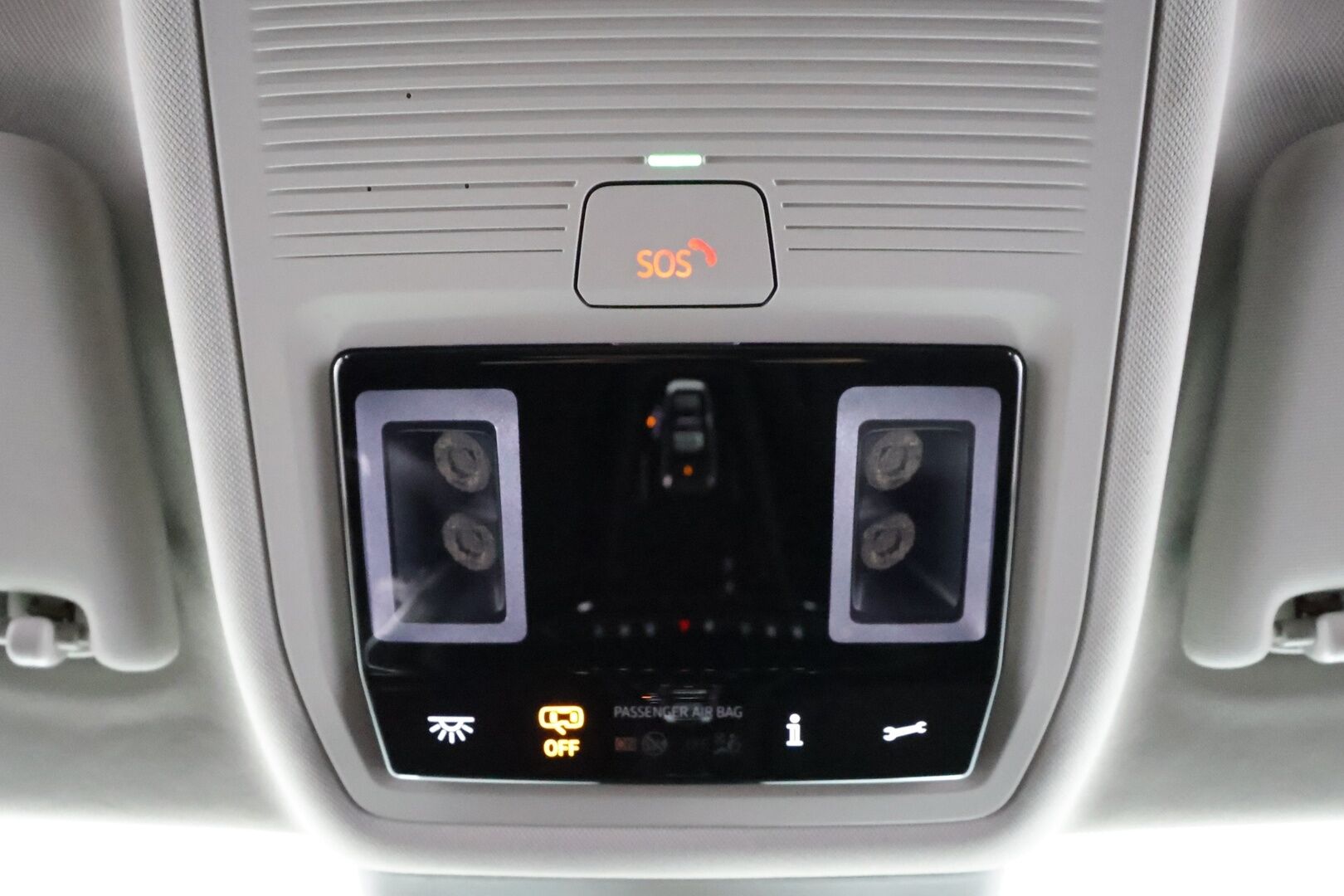 Skoda Octavia 2022 Combi 2.0 TDI 150 4x4 Style DSG * Webasto / Koukku / ACC / Matrix-LED / P.Kamera / Digimittaristo * - 1-om Suomi-auto / Kahdet renkaat aluvanteilla