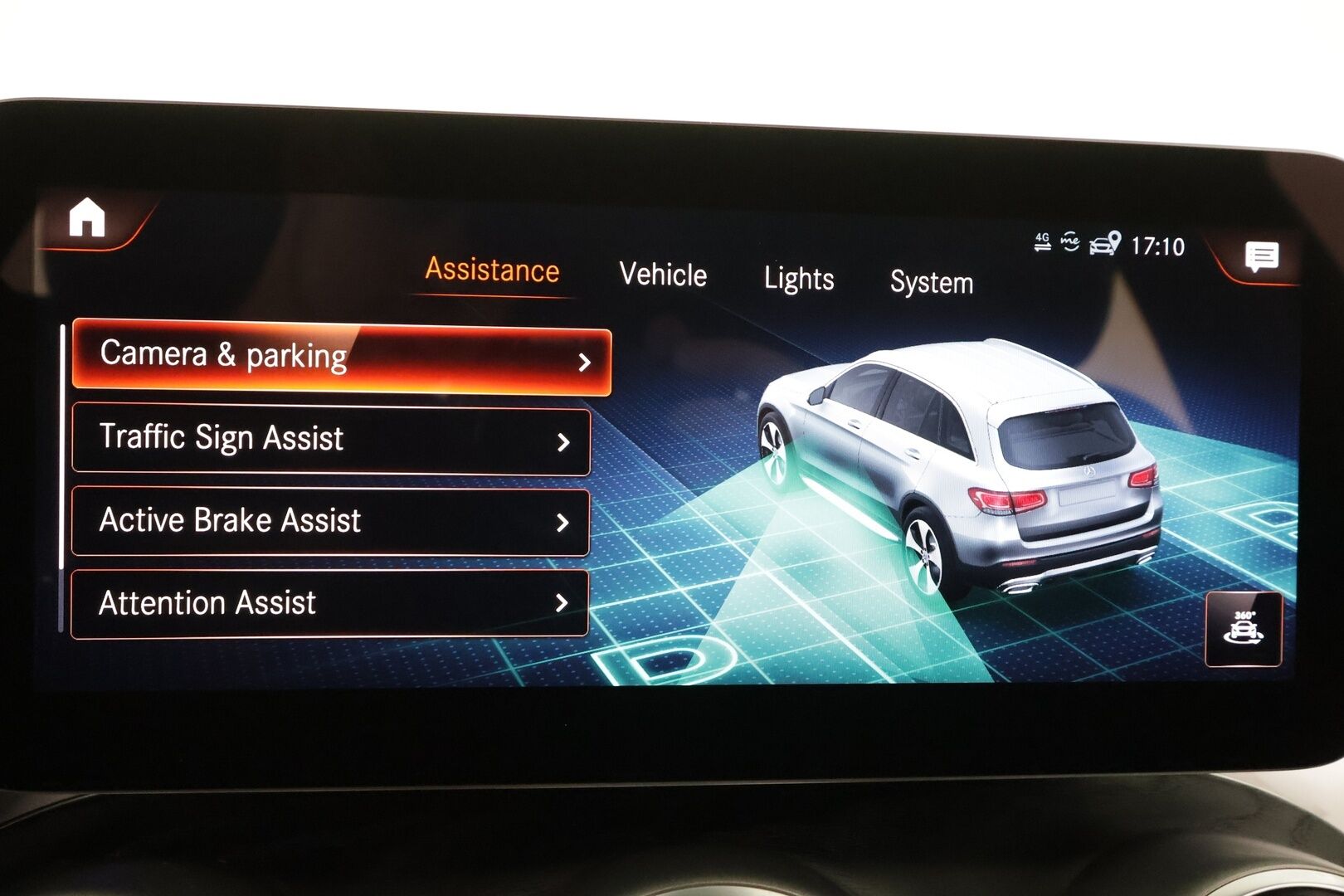 Mercedes-Benz GLC 2020 300 e 4MATIC A Business EQ Power AMG * Vakkari / Burmester / P.Kamera / Sporttipenkit / Multibeam / Digimittaristo / Keyless * - Kahdet renkaat aluvanteilla - HULLUT AVAJAISHULINAT KORKOTARJOUS 3,29 %